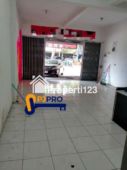 Dijual/Disewakan Ruko Sentra Onderdil Harapan Indah 2 Lantai Siap Huni - 1