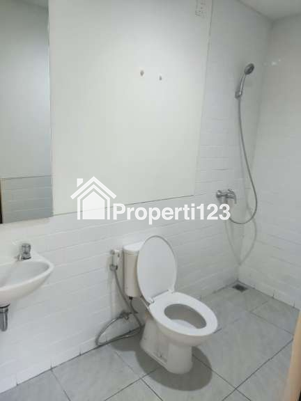 DISEWAKAN RUMAH 2 LANTAI DI CENDANA ESSENCE EAST LIPPO KARAWACI - 10