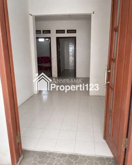 Rumah second 2 lantai di perumahan Grapari Bojong Gede Bogor - 8