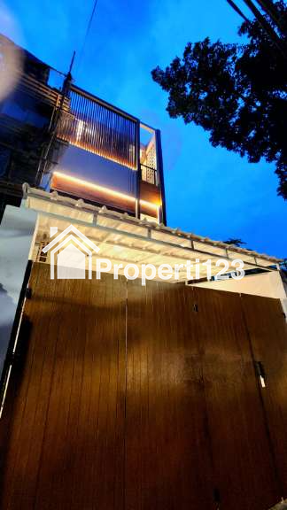 Dijual Rumah Kost di Jl. Lontar Raya, Tanjung Duren Utara, Grogol Petamburan, Jakarta Barat - 2