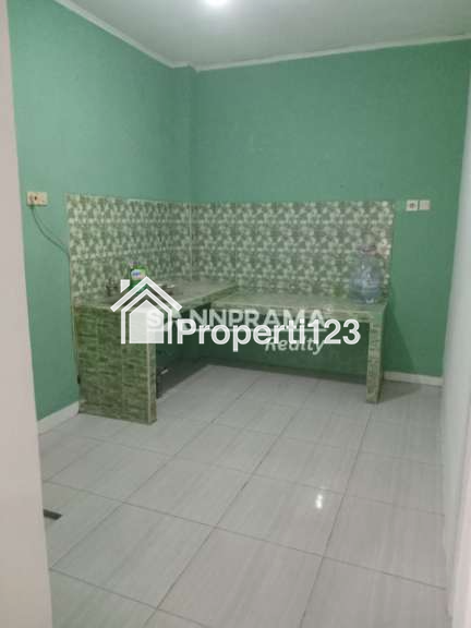 Rumah second murah siap huni diharvest city bekasi - 9