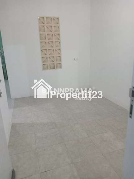 Rumah second murah siap huni diharvest city bekasi - 5