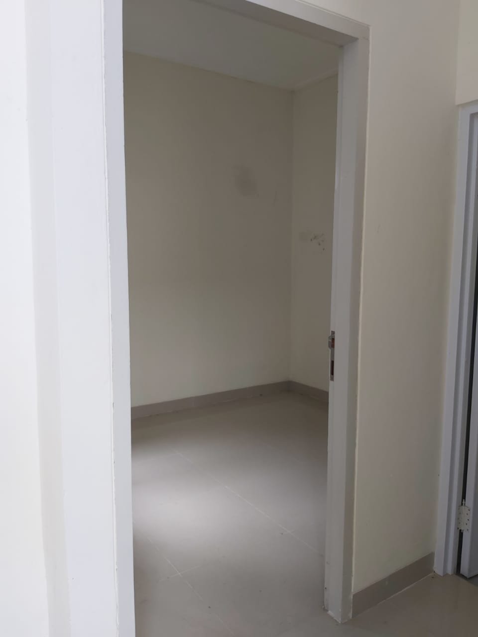 Dijual Rumah Cluster Baru Murah Siap Huni Plus Area Taman Tambahan Cocok Untuk Pribadi atau Investasi Harga Nego! - 3