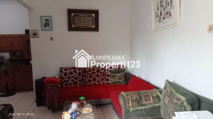 Rumah second terawat di Jatimulya Cilodong Depok - 4