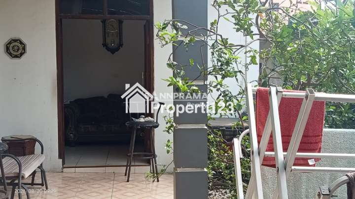 Rumah second terawat di Jatimulya Cilodong Depok - 3