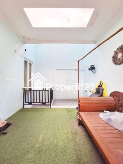 Rumah Full Furnished Di Perum Puri Mas Rungkut Surabaya Timur - 5