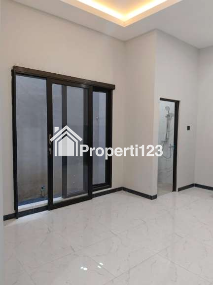 Rumah Baru Minimalis Modern Di Gunung Anyar Emas Surabaya Timur - 4