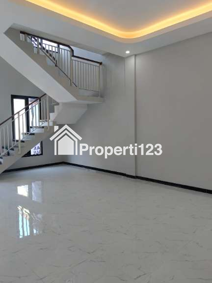 Rumah Baru Minimalis Modern Di Gunung Anyar Emas Surabaya Timur - 9