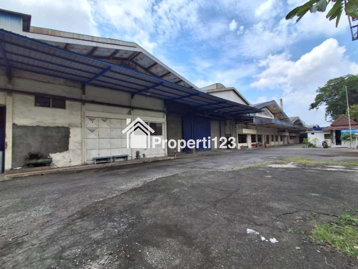Gudang eks Pabrik Murah Strategis di Kawasan Industri Jl Rungkut Industri SIER - 1