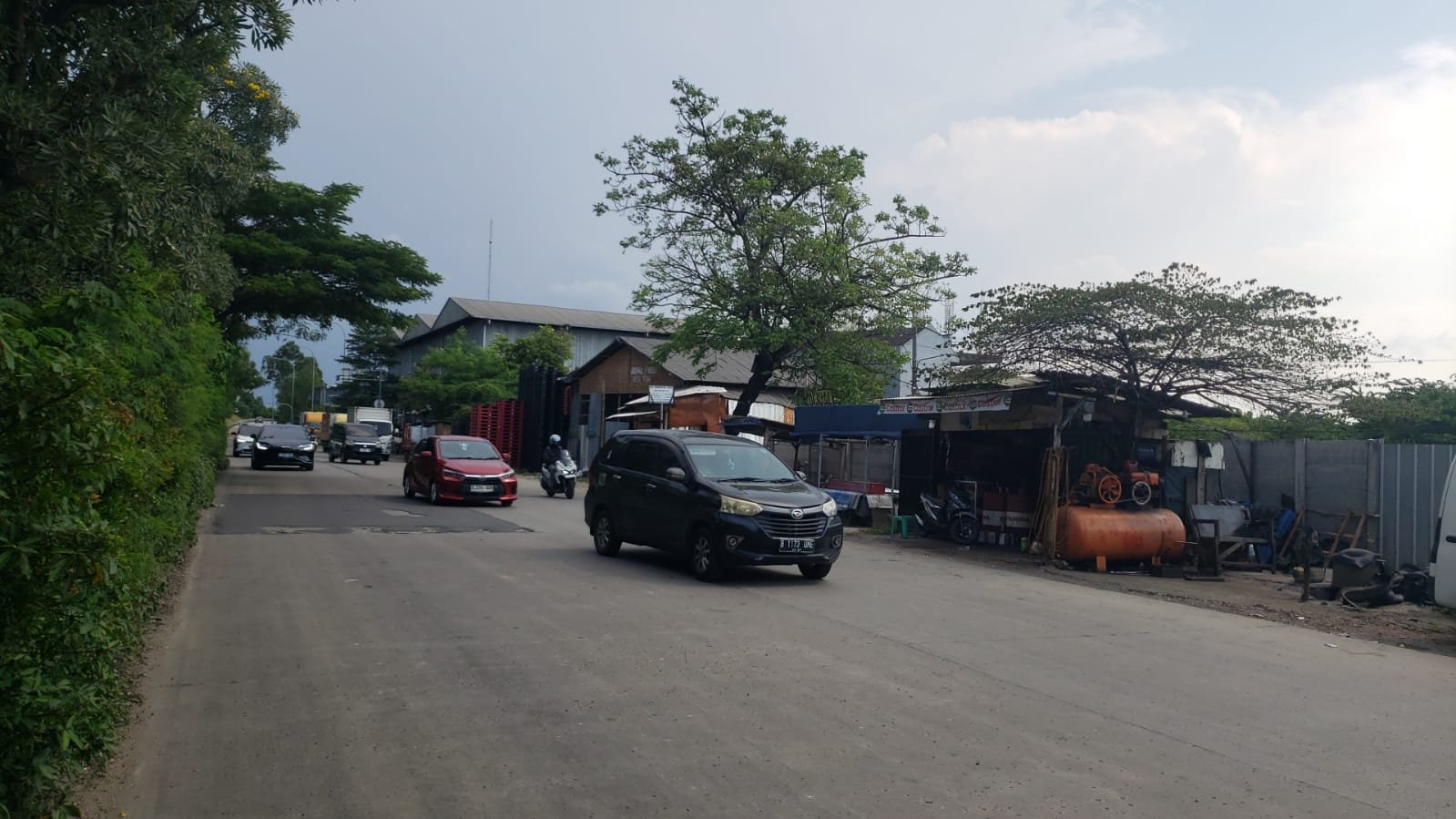 Dijual Tanah di Jl. Husein Sastranegara, Jurumudi, Kecamatan Benda, Kota Tangerang - 5