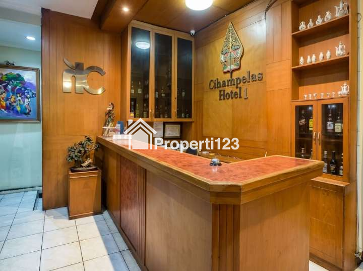 Dijual Hotel Aktif Mainroad Cihampelas Bandung - Strategis Dekat Ciwalk & PVJ, Siap Operasi! - 2