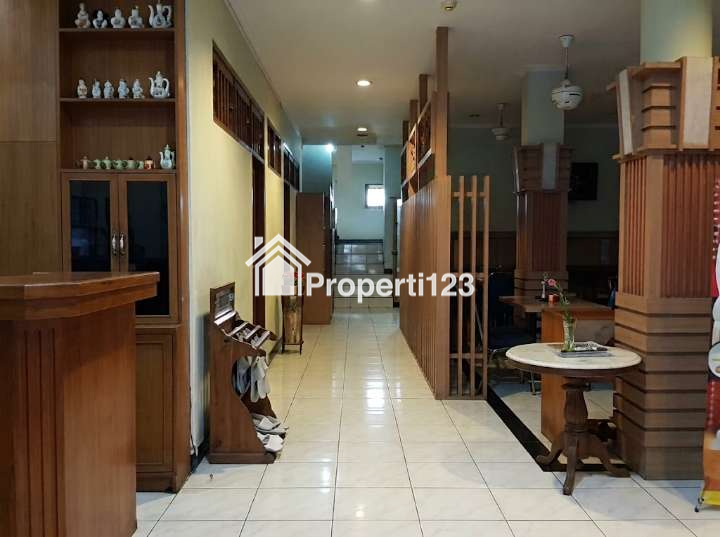 Dijual Hotel Aktif Mainroad Cihampelas Bandung - Strategis Dekat Ciwalk & PVJ, Siap Operasi! - 3
