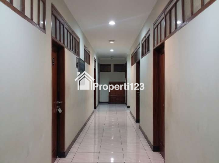 Dijual Hotel Aktif Mainroad Cihampelas Bandung - Strategis Dekat Ciwalk & PVJ, Siap Operasi! - 7
