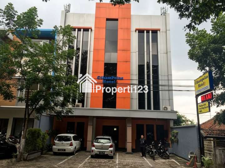 Dijual Hotel Aktif Mainroad Cihampelas Bandung - Strategis Dekat Ciwalk & PVJ, Siap Operasi! - 1
