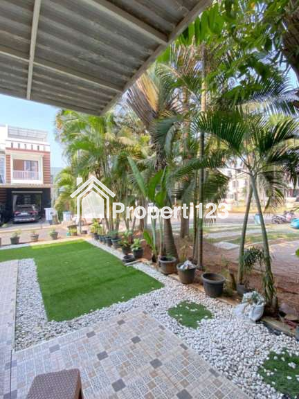 Rumah Hoek Samping Taman Asera One South Harapan Indah Bekasi - 20