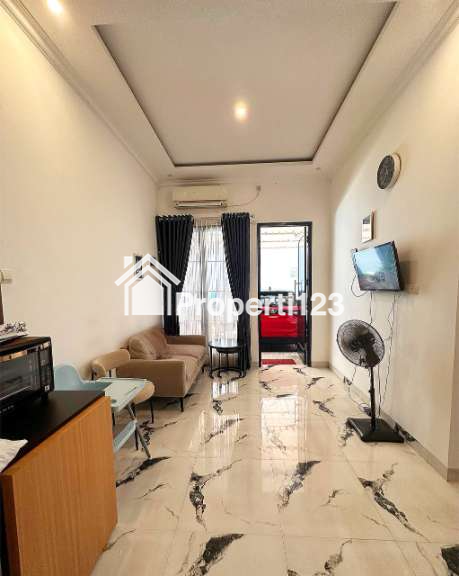 Dijual Rumah Second Terawat Bonus Furniture di Cilangkap Jakarta Timur - 3