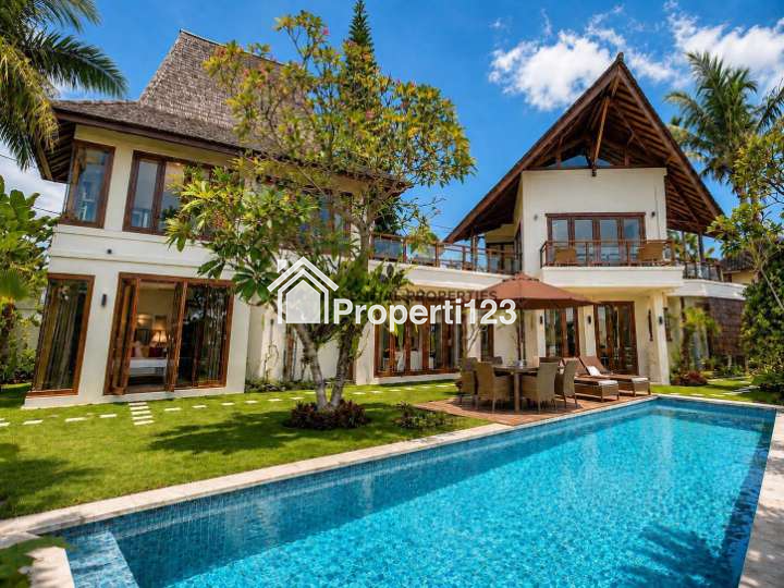 SPACIOUS 4 BEDROOM VILLA FOR RENT IN PADONAN CANGGU – BM121 - 1