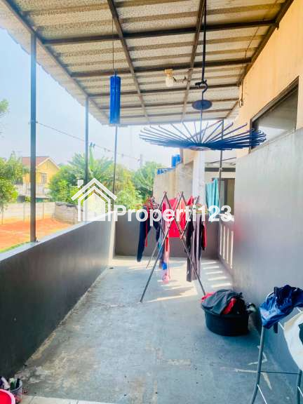 Rumah second 2 lantai murah tanah luas dlm cluster dilimo depok - 12
