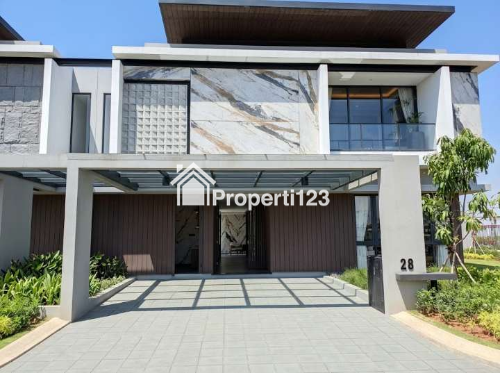 DILALUINYA UNIT HOOK MEWAH! RUMAH PRIMARY FULLY FURNISHED DENGAN PRIVATE POOL DI CLUSTER HILLARY SUMMARECON BANDUNG - 14