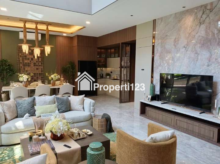 DILALUINYA UNIT HOOK MEWAH! RUMAH PRIMARY FULLY FURNISHED DENGAN PRIVATE POOL DI CLUSTER HILLARY SUMMARECON BANDUNG - 4