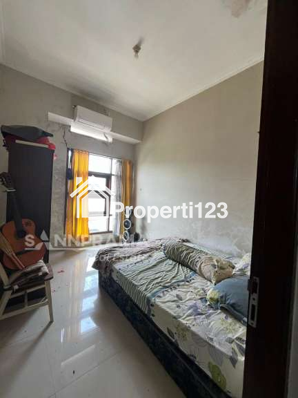 Rumah second murah 2,5lantai furnished siap huni dicipayung Depok - 3
