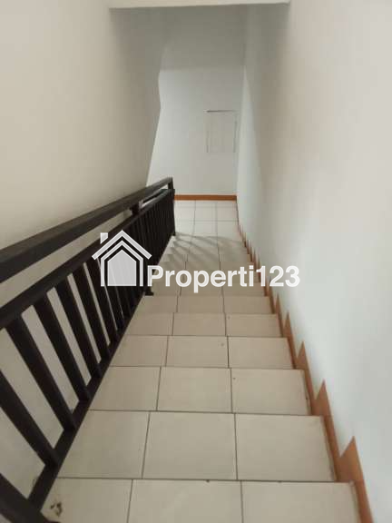 Dijual Ruko di Jl. Kebayoran Lama, Grogol Utara, Kecamatan Kebayoran Lama, Jakarta Selatan - 16
