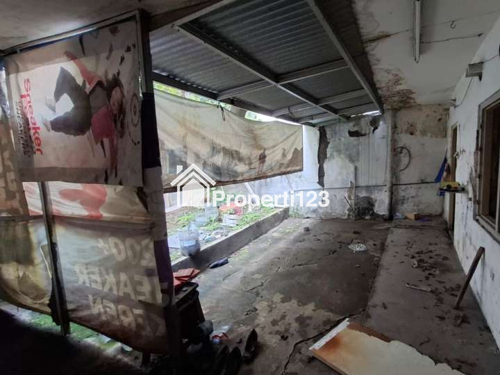 Ruko Jalan H. Agus Salim Sabang Kebon Sirih Menteng Jakarta Pusat - 8