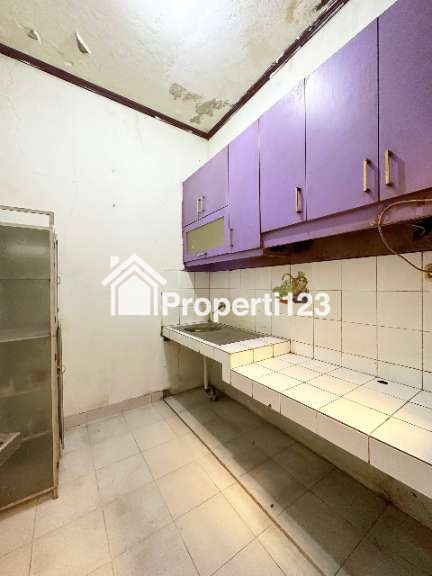 Rumah luas dalam Cluster di Tanjung Barat Jagakarsa Jakarta Selatan - 4