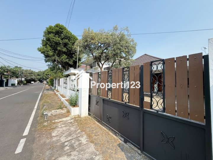 Dijual Rumah Rapi dan Siap Huni Menteng Jakarta Pusat - 13