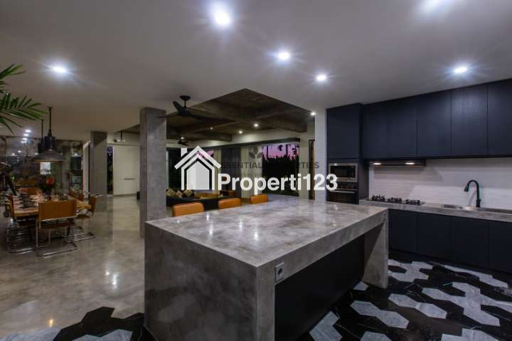 LUXURY 5 BEDROOM VILLA WITH RICE FIELD VIEW FOR RENT IN CANGGU – BM529 - 8