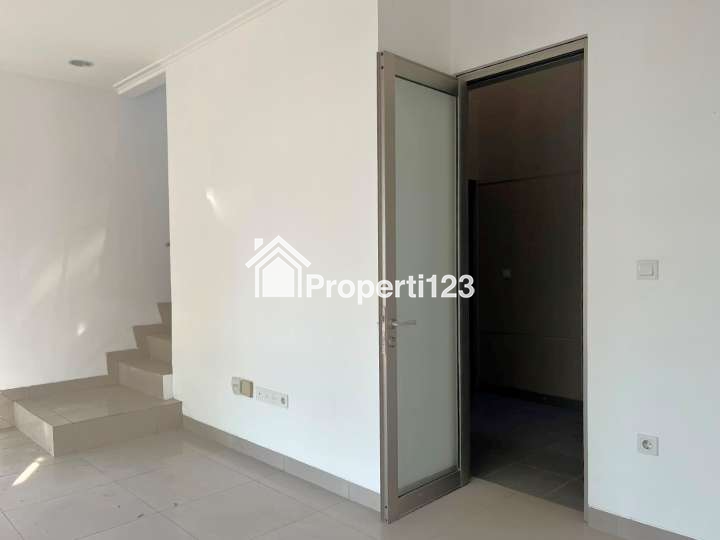 Rumah Hoek Cluster Miami Pantai Indah Kapuk 2 Kosambi Tangerang - 5