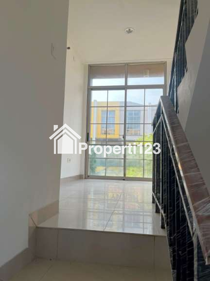 Rumah Hoek Cluster Miami Pantai Indah Kapuk 2 Kosambi Tangerang - 7