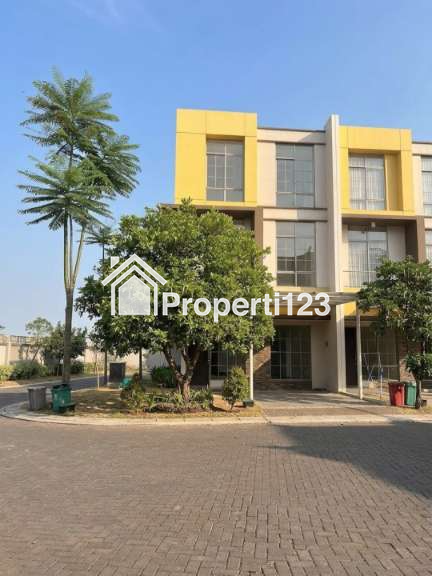 Rumah Hoek Cluster Miami Pantai Indah Kapuk 2 Kosambi Tangerang - 1