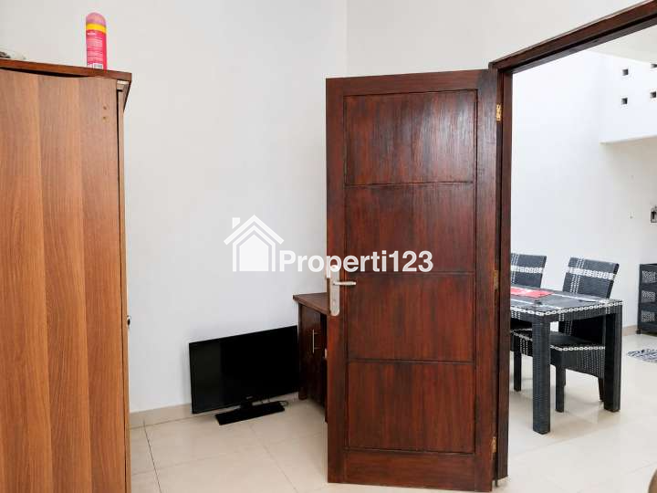 Rumah Mewah 2 Lt di Pondok Aren - Tangerang Selatan - 14