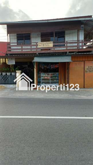 Disewakan Rumah Strategis Jl. Letjen S. Parman Balikpapan – Cocok Hunian & Tempat Usaha - 1