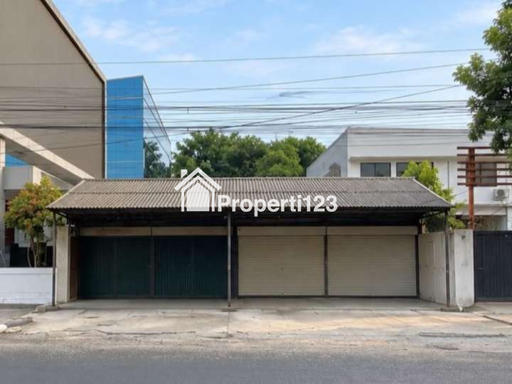 Tanah Komersial Super Strategis Jalan Jendral Sudirman Kota Bekasi - 1