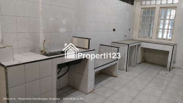DISEWAKAN RUMAH UNTUK KANTOR/PERKANTORAN - 12
