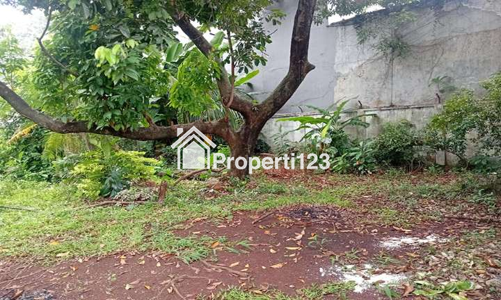 Rumah Hitung Tanah 785 m2 SHM Muka 30 Meter Lokasi Premium Dekat Kawasan Bisnis Perkantoran Jl. HR. Rasuna Said Jl. Prof. DR. Soepomo Jl. Gatot Subroto Jl. Raya Casablanca  Jakarta Selatan - 5