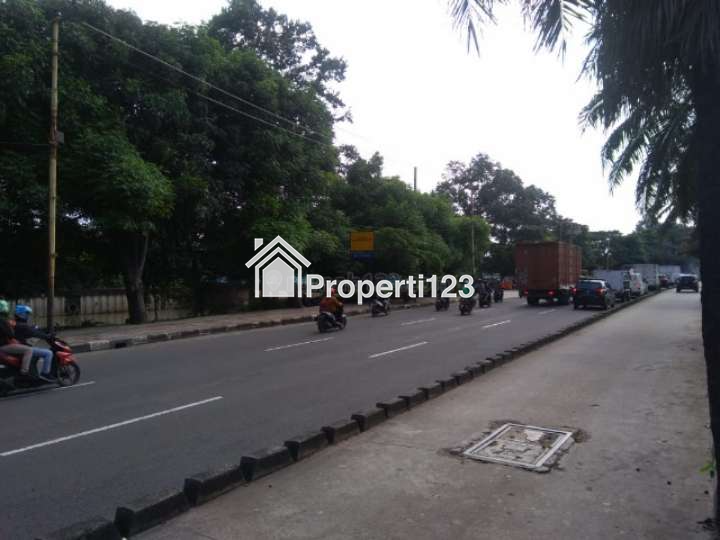 Turun Harga, Dijual Cepat Tanah di Jl. Daan Mogot Km 16.5 Semanan, Kalideres, Jakarta Barat - 2