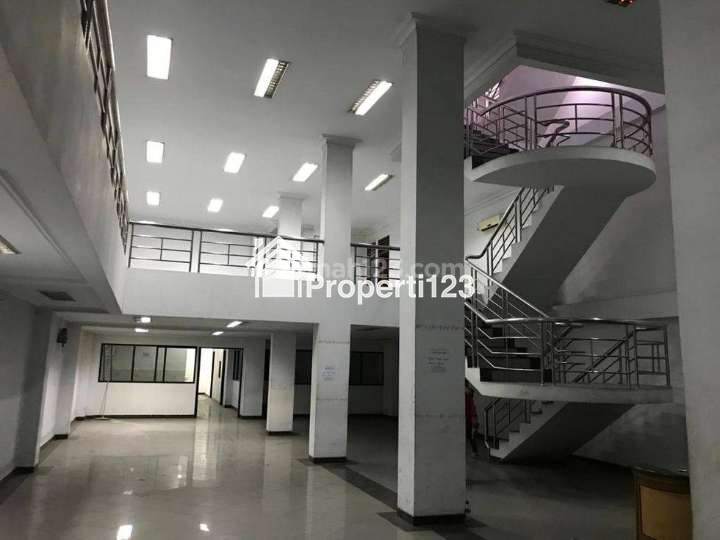 Disewakan Ruko Gandeng di Jl. KH Hasyim Ashari, Petojo Utara, Gambir, Jakarta Pusat - 5