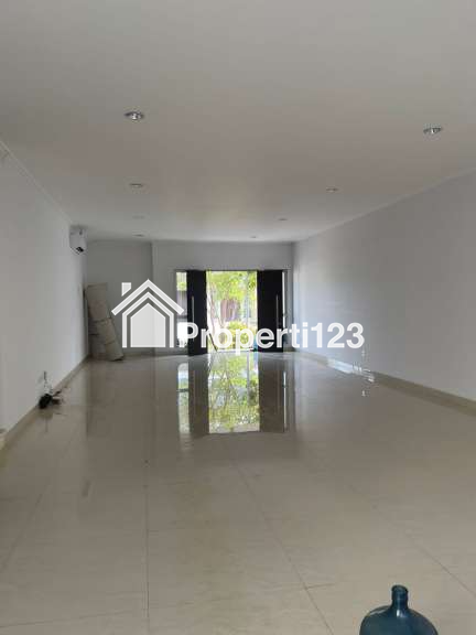 Dijual Rumah Golf Island Cluster Violin, Pantai Indah Kapuk - 9