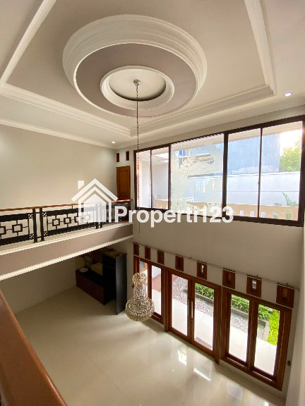 Dijual Rumah Mewah Siap Huni di Pondok Kelapa Jakarta Timur - 10