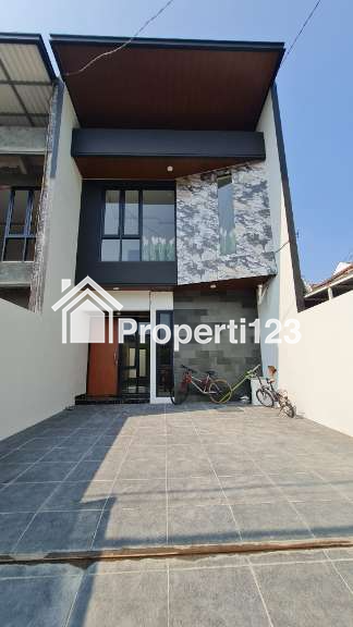 Rumah Baru Modern Siap Huni Di Rungkut Mapan Surabaya Timur - 12