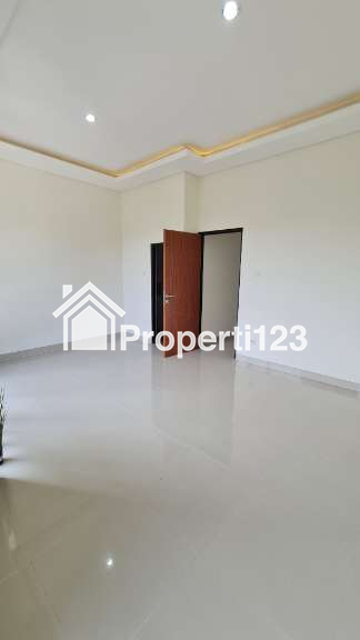 Rumah Baru Modern Siap Huni Di Rungkut Mapan Surabaya Timur - 8