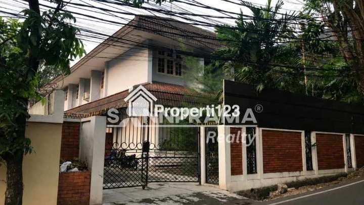 Rumah second tanah luas di Bangka Jakarta Selatan - 1