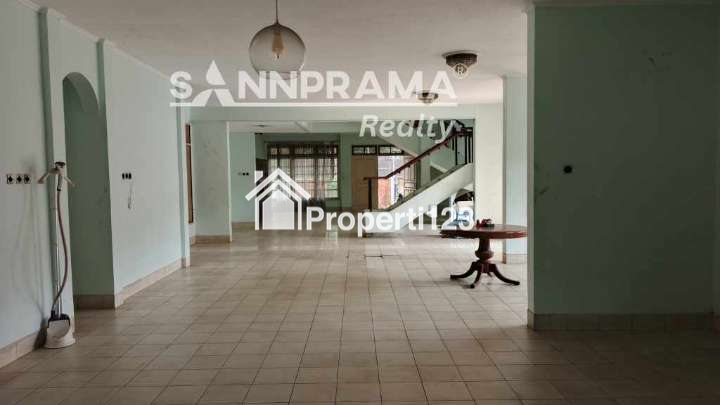 Rumah second tanah luas di Bangka Jakarta Selatan - 7
