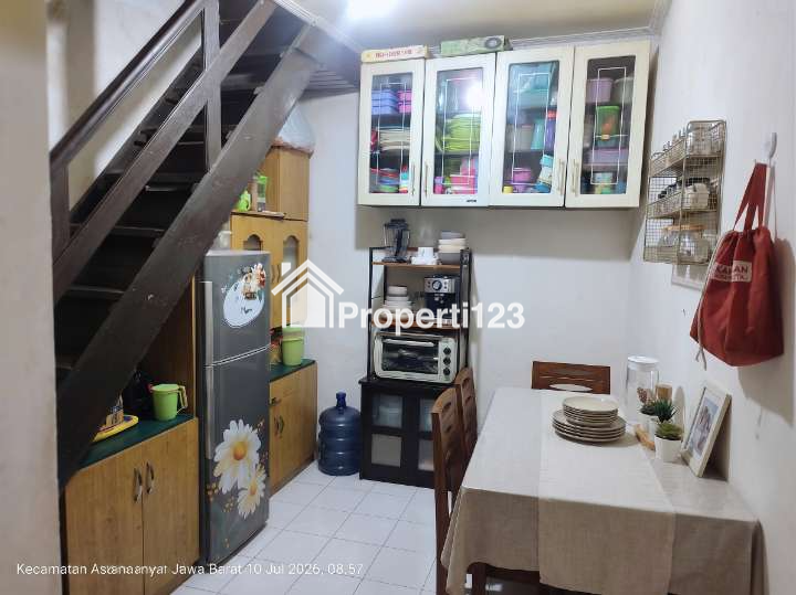 DIJUAL: Rumah Siap Huni Strategis 2 Lantai di Tengah Kota Bandung - 10
