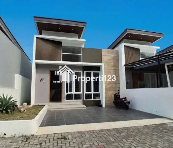 Dijual Rumah Baru Semi Furnished Di Jalan Kaliurang Yogyakarta - 1
