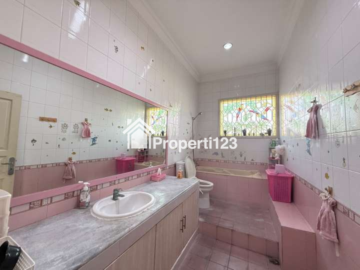 Rumah Hoek Mewah Siap Huni Pondok Indah Jakarta Selatan - 12