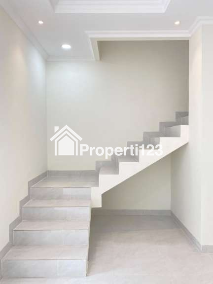 Rumah Baru Cluster Ifolia Kota Harapan Indah Bekasi - 9